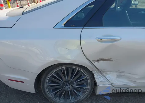 2015 Lincoln Mkz Hybrid from USA, damaged, VIN 3LN6L2LU0FR625496